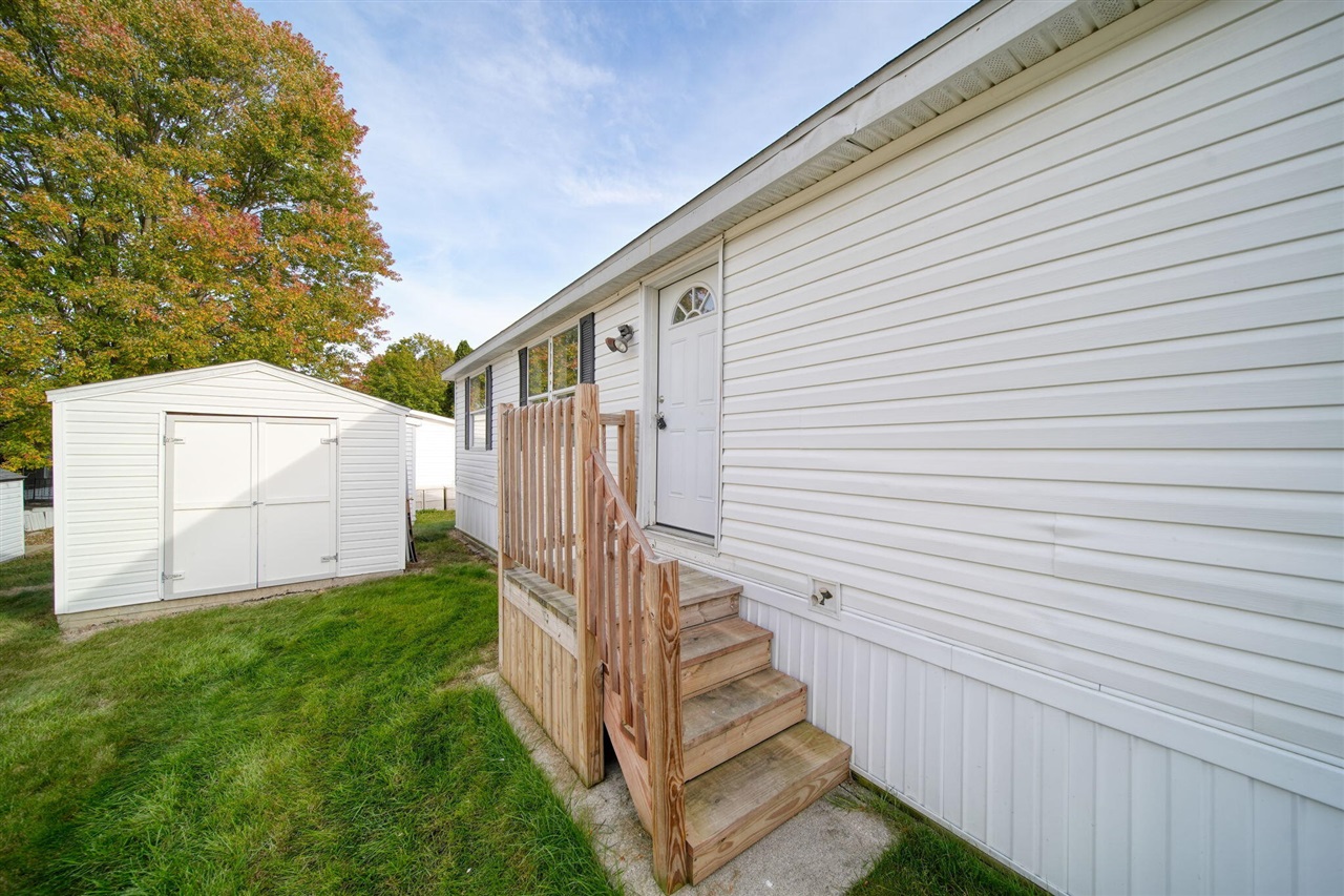 14180 F Drive, Plymouth, MI, 48170