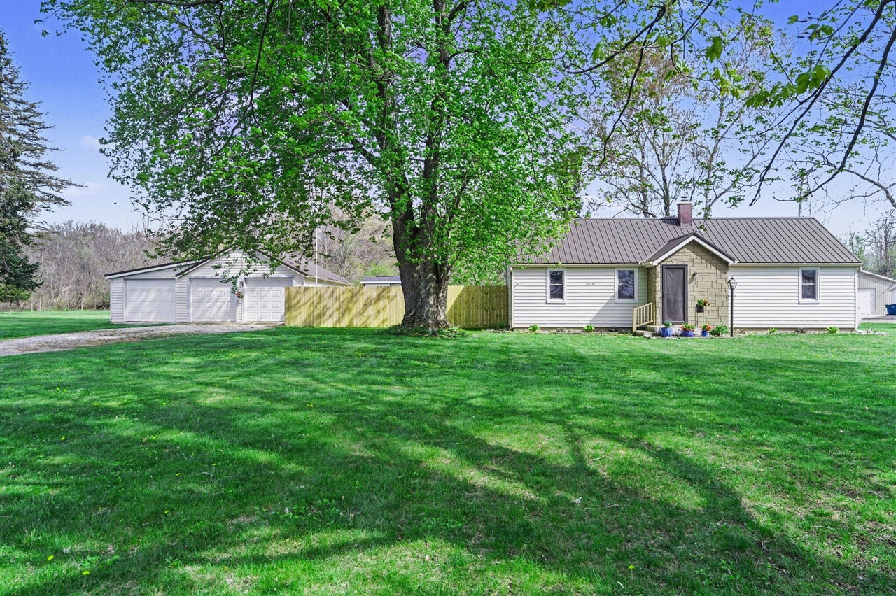 10251 Gorsline Road, Battle Creek, MI, 49014-8491