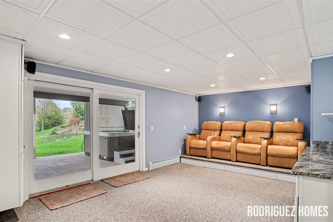 2658 Holtman Drive, Grand Rapids, MI, 49525-1863