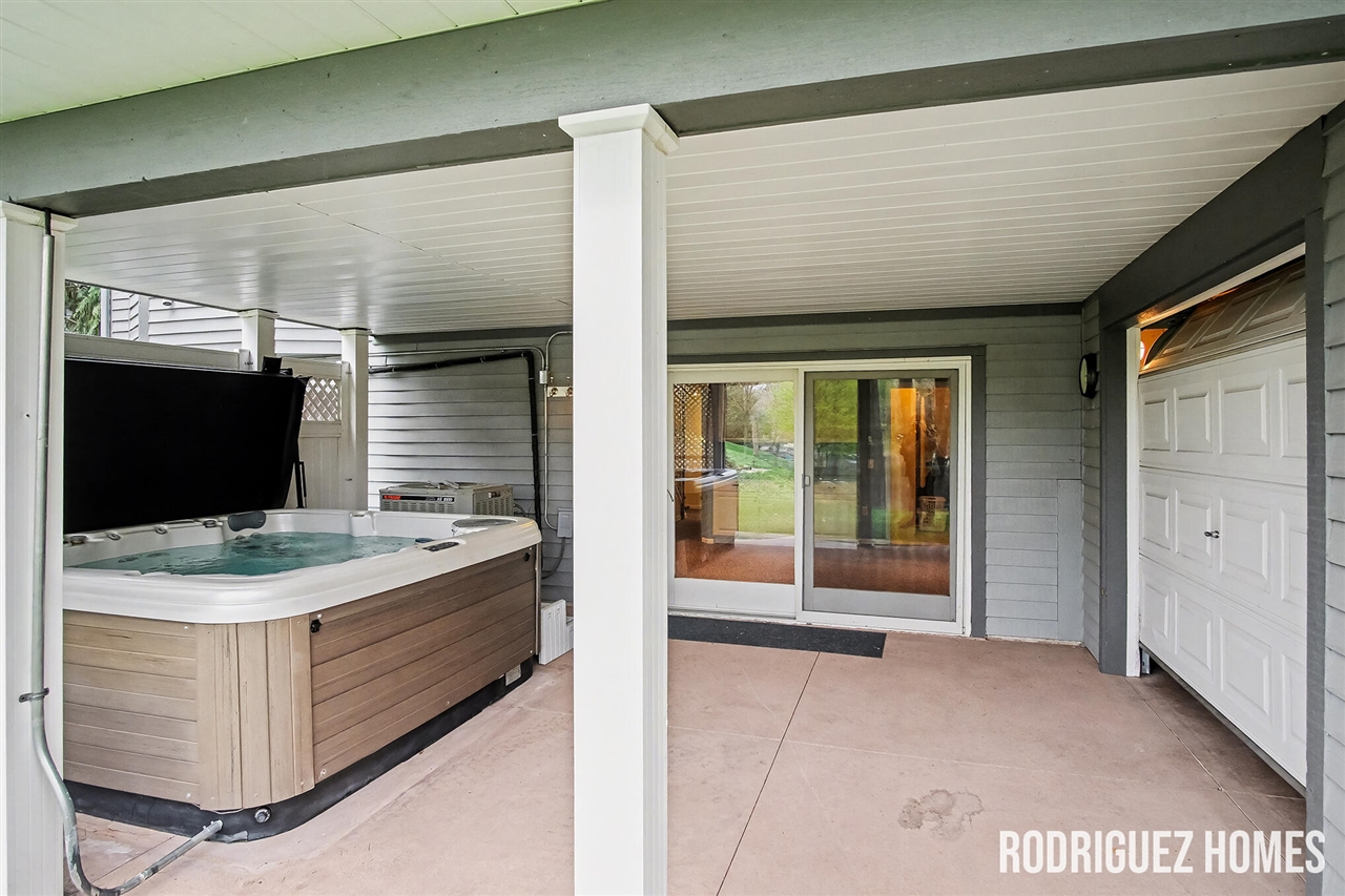 2658 Holtman Drive, Grand Rapids, MI, 49525-1863