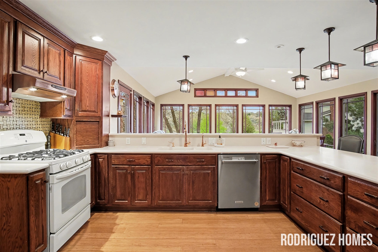 2658 Holtman Drive, Grand Rapids, MI, 49525-1863