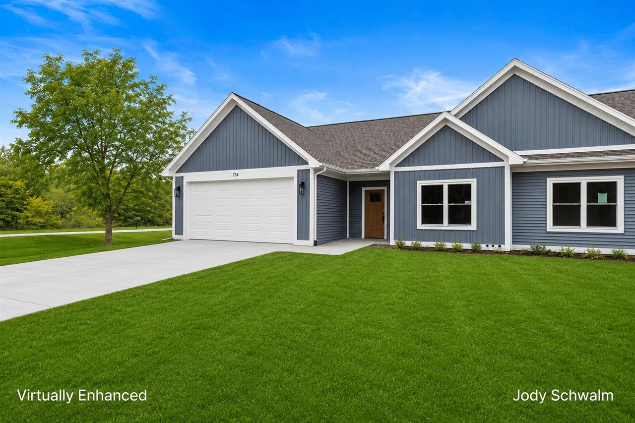 3rd image of 754 Noble Dr, Belding, MI 48809 | MLS# 70528701