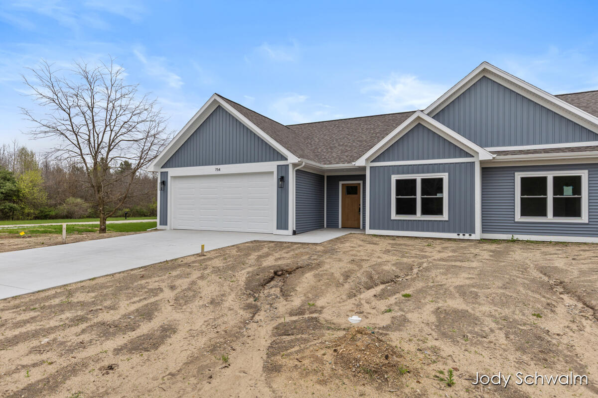 4th image of 754 Noble Dr, Belding, MI 48809 | MLS# 70528701