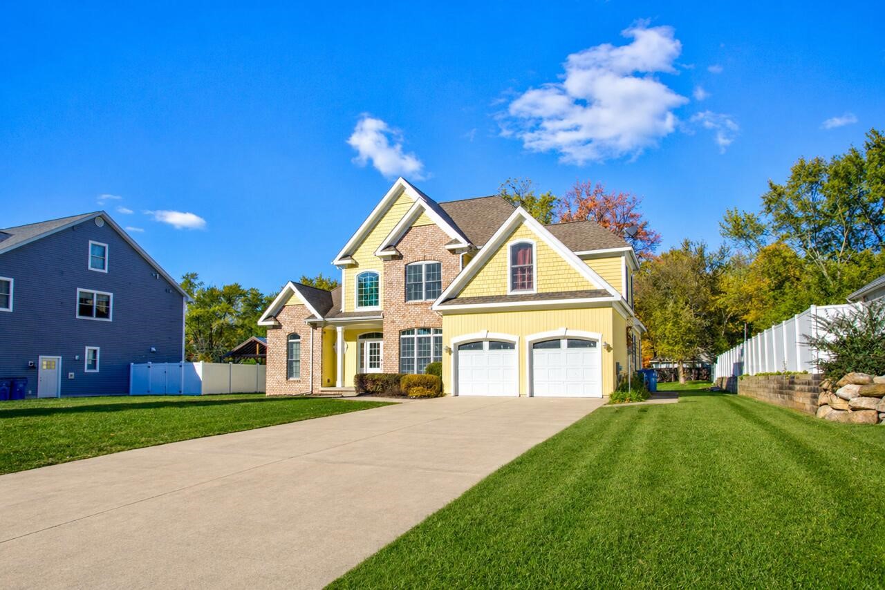 7409 Mitchell Court, South Haven, MI, 49090-7174