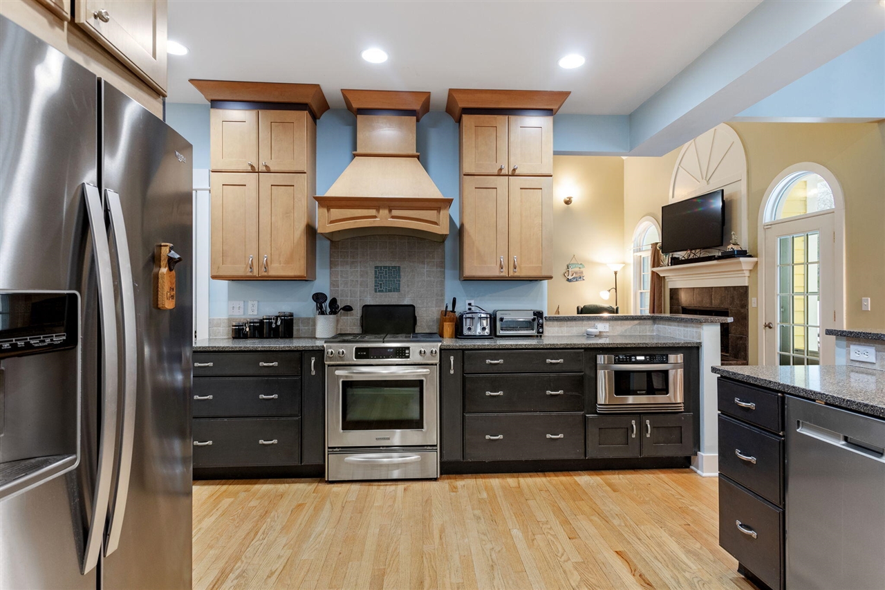 7409 Mitchell Court, South Haven, MI, 49090-7174