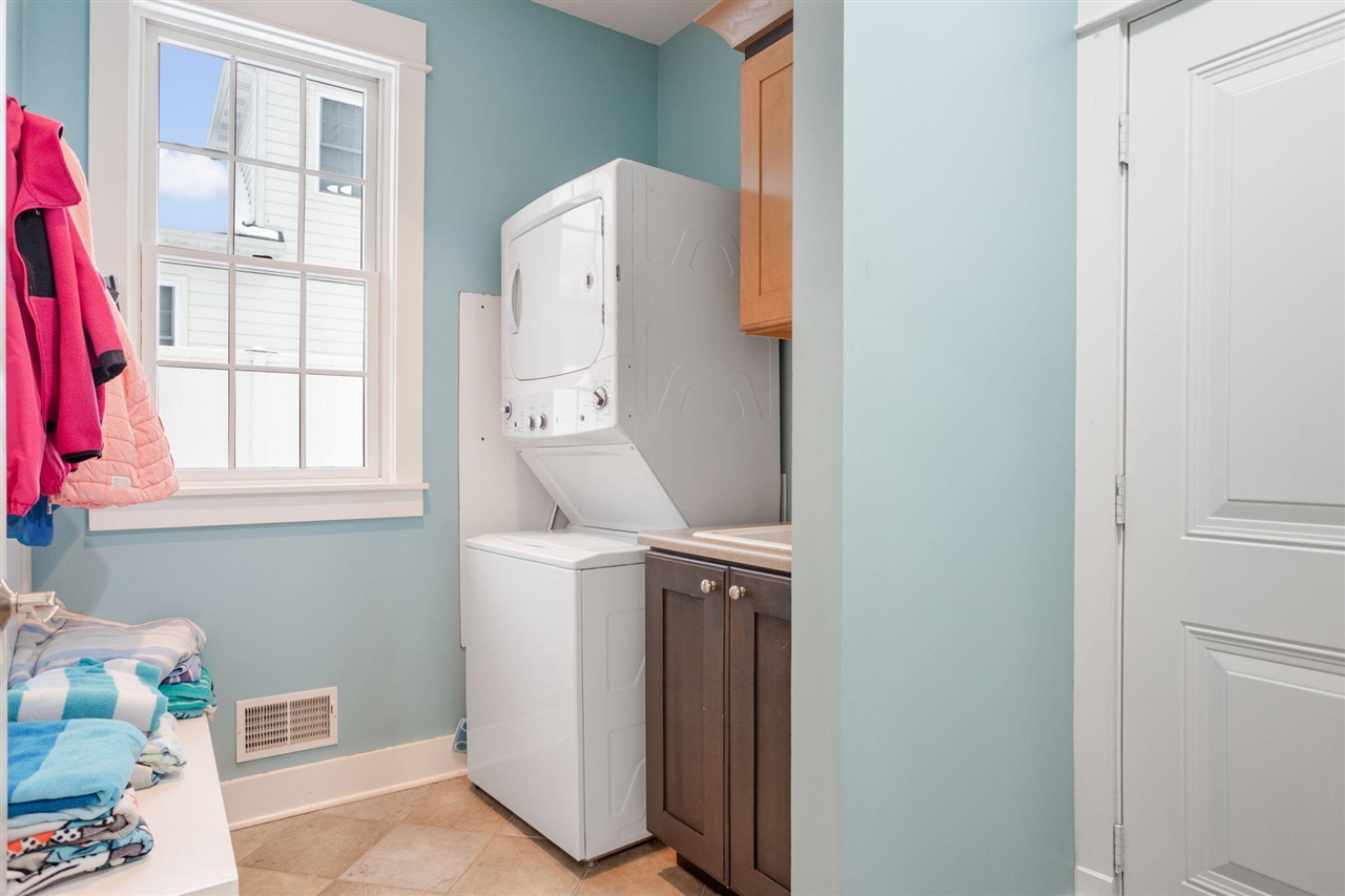 7409 Mitchell Court, South Haven, MI, 49090-7174