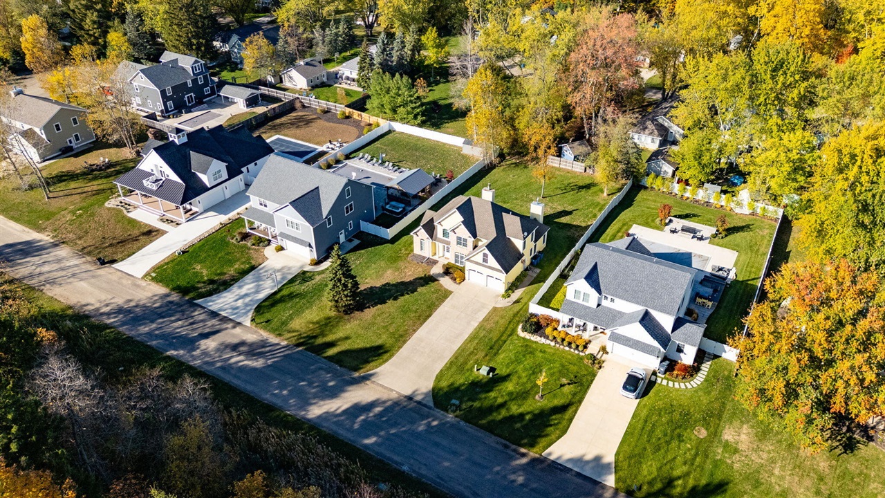 7409 Mitchell Court, South Haven, MI, 49090-7174