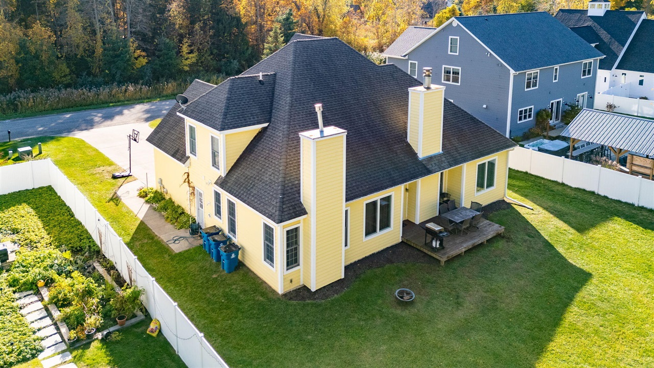 7409 Mitchell Court, South Haven, MI, 49090-7174