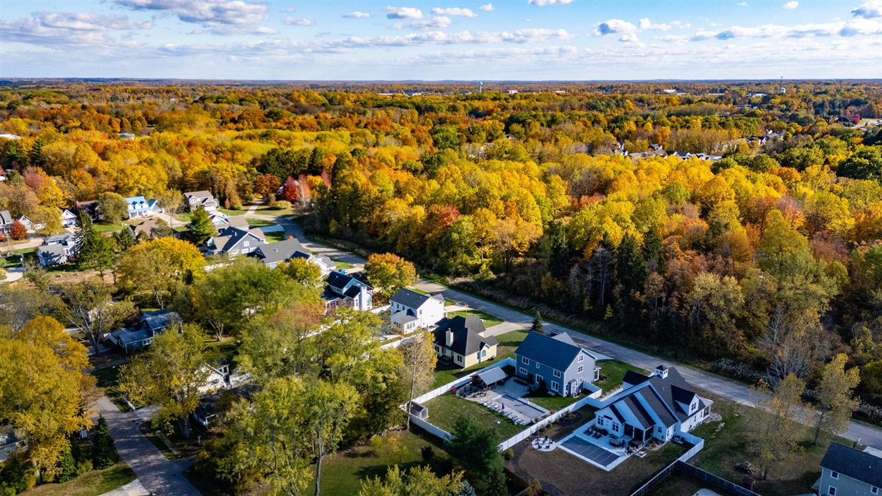 7409 Mitchell Court, South Haven, MI, 49090-7174