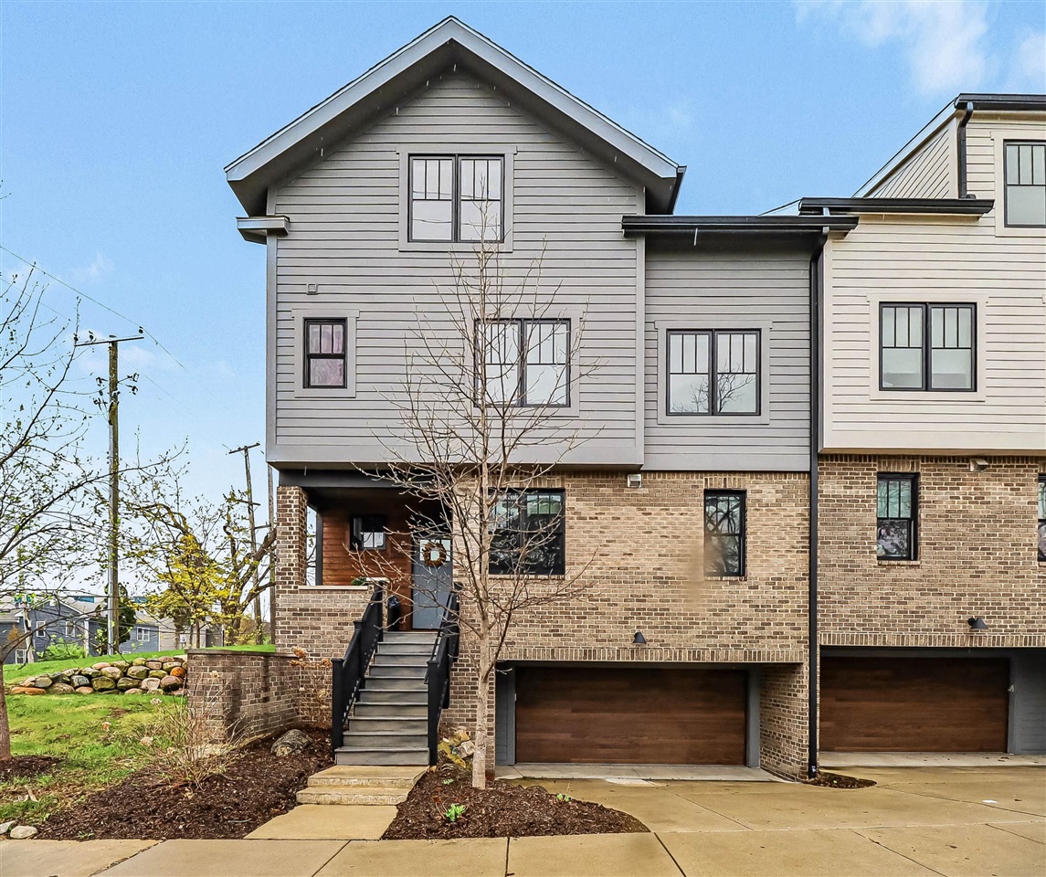 Homes for sale in Ann Arbor, MI | 103 W Davis Ave, Ann Arbor, MI 48104 | MLS# 70528752