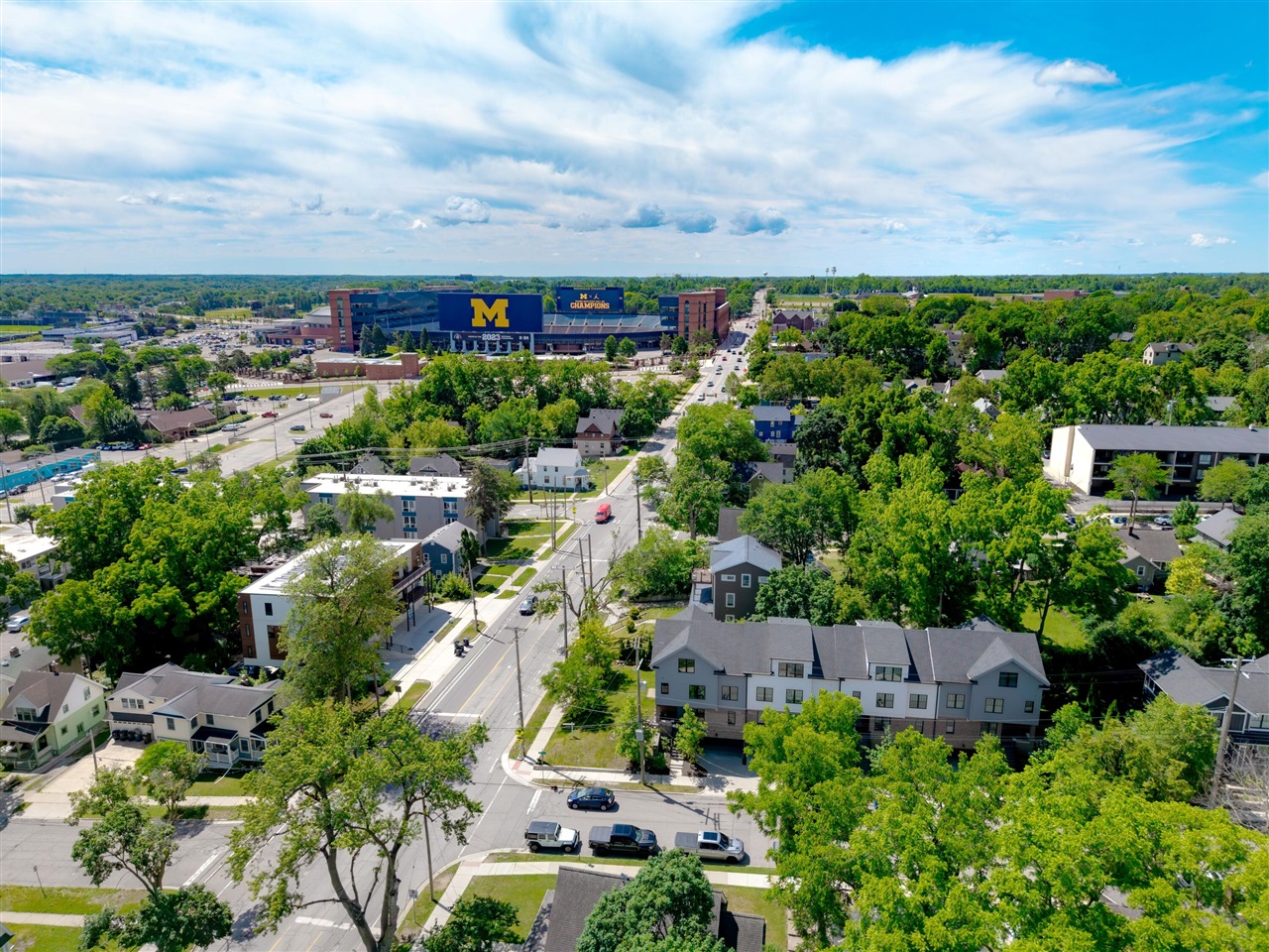 Homes for sale in Ann Arbor, MI | 103 W Davis Ave, Ann Arbor, MI 48104 | MLS# 70528752