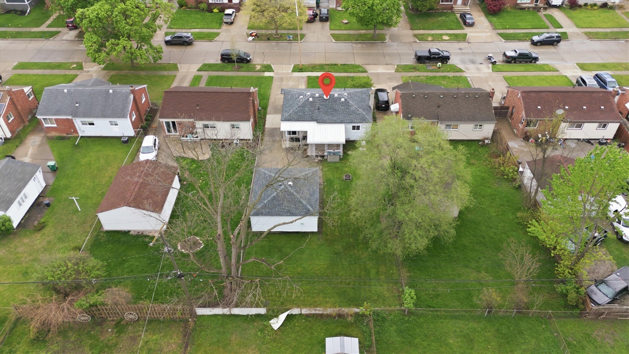 28467 Florence Street, Garden City, MI, 48135-2738