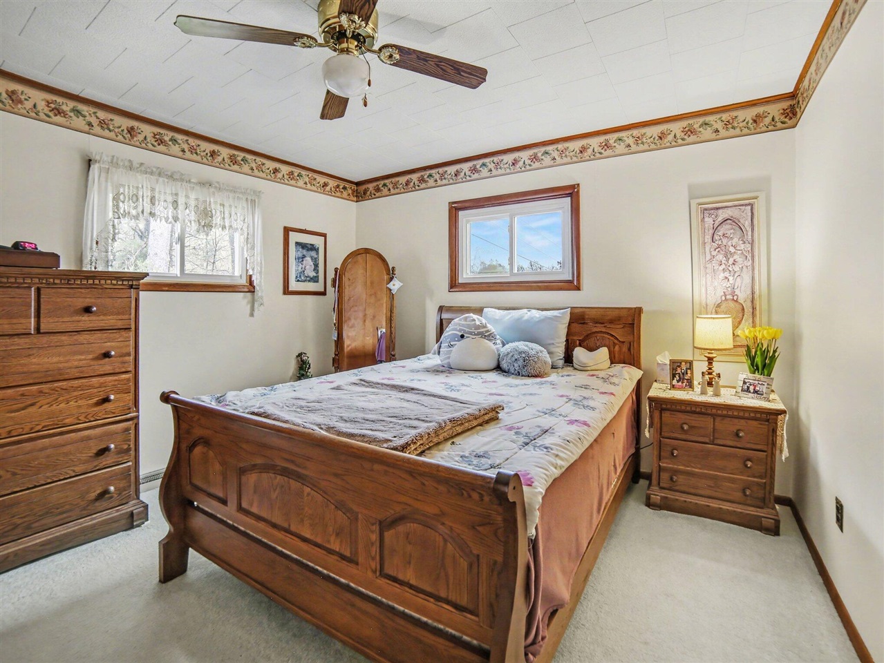 24 E Polk Road, Hart, MI, 49420