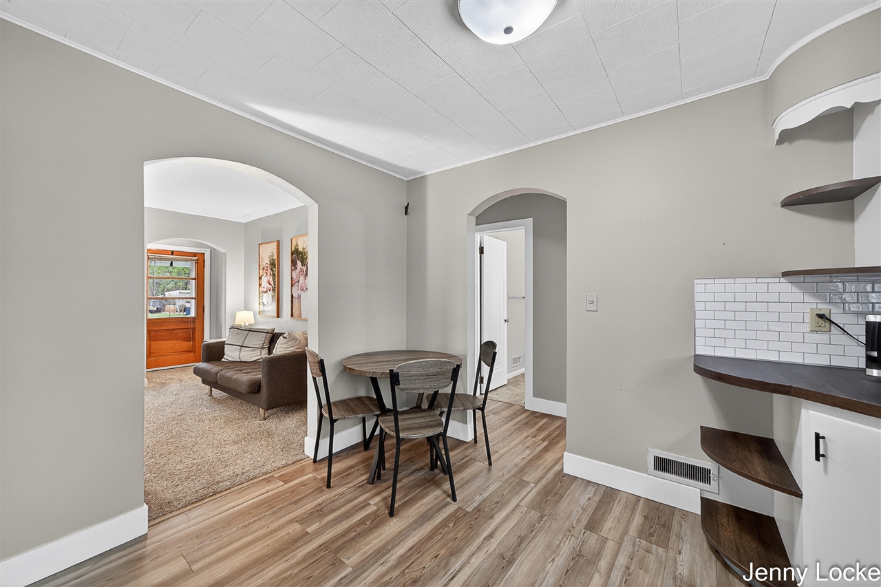1059 Airport Road, Norton Shores, MI, 49441-5101