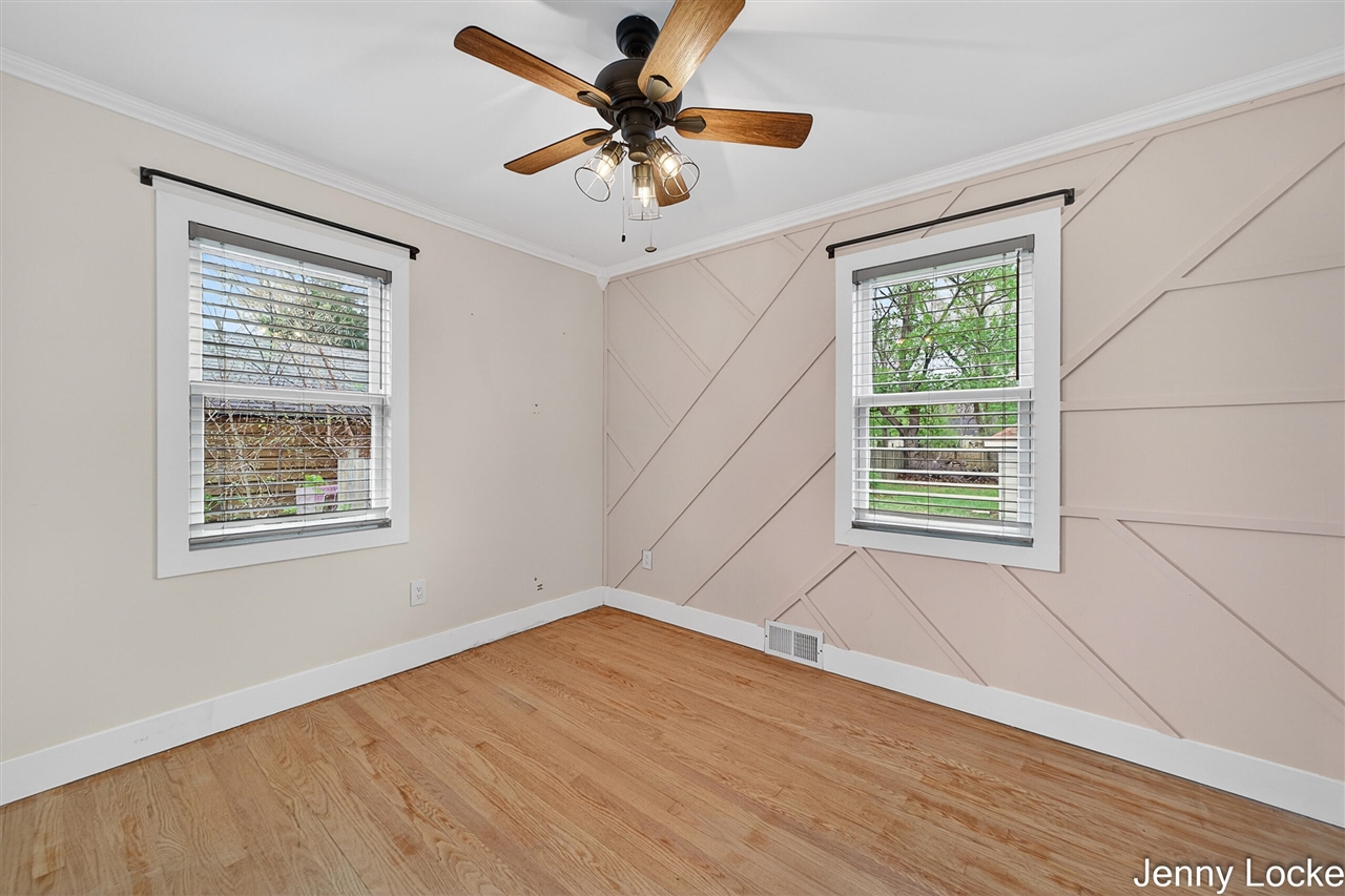 1059 Airport Road, Norton Shores, MI, 49441-5101
