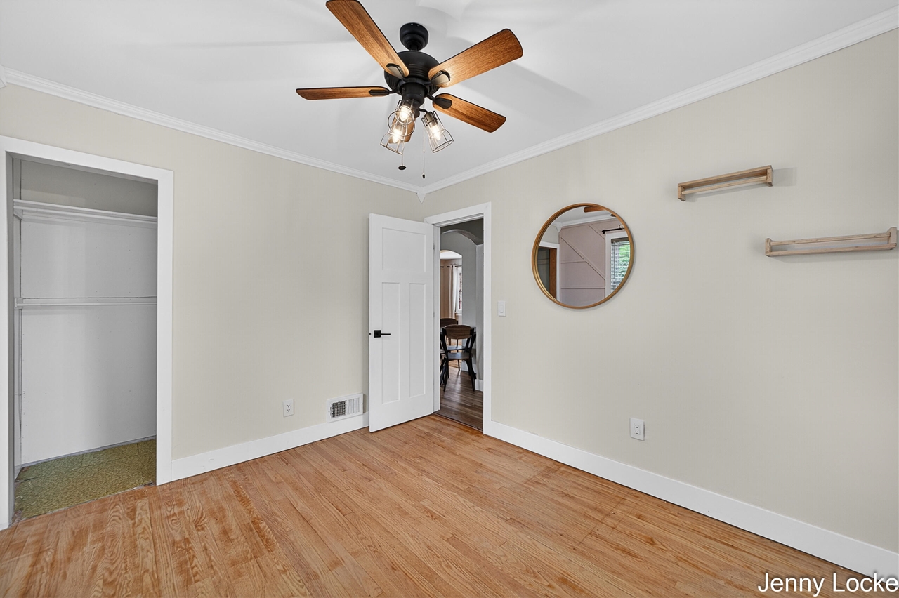 1059 Airport Road, Norton Shores, MI, 49441-5101