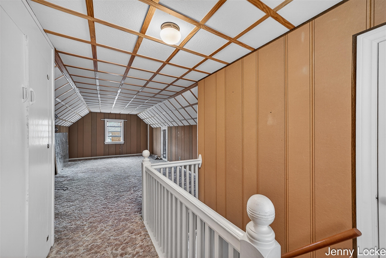 1059 Airport Road, Norton Shores, MI, 49441-5101