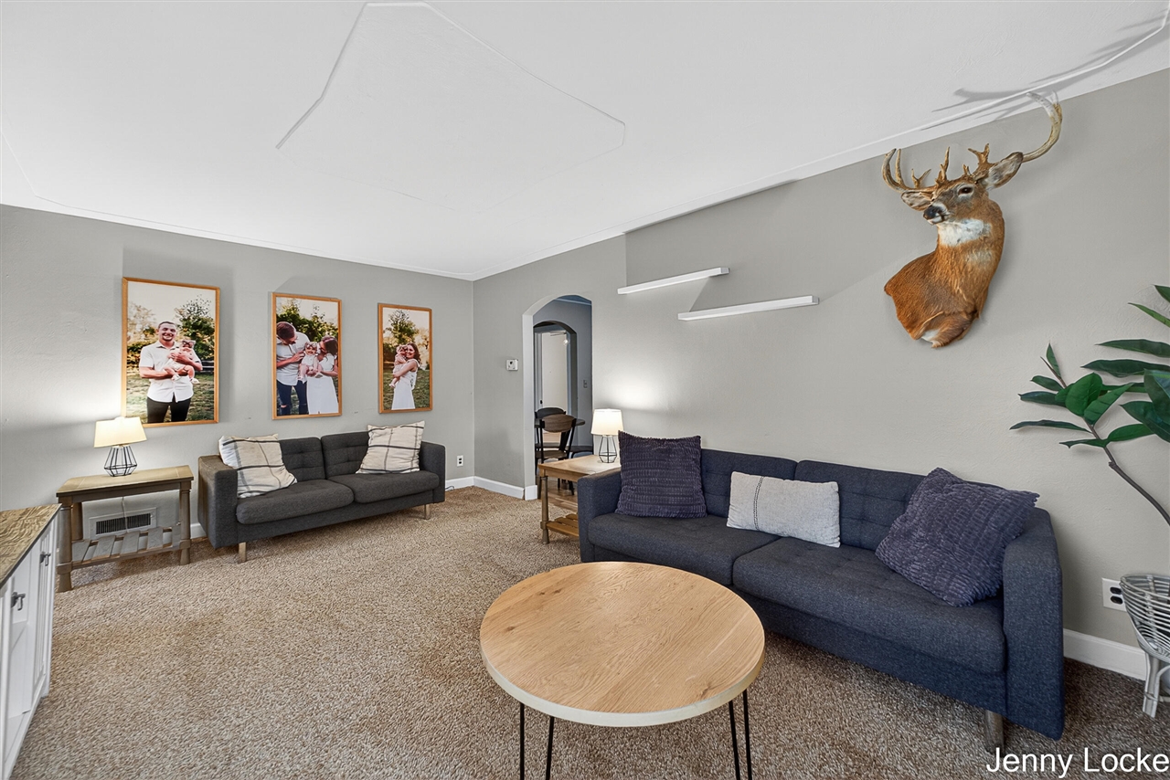 1059 Airport Road, Norton Shores, MI, 49441-5101