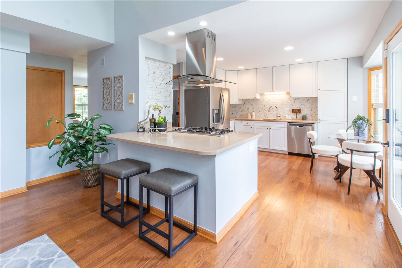 4101 Lake Forest Drive, Ann Arbor, MI, 48108-9678
