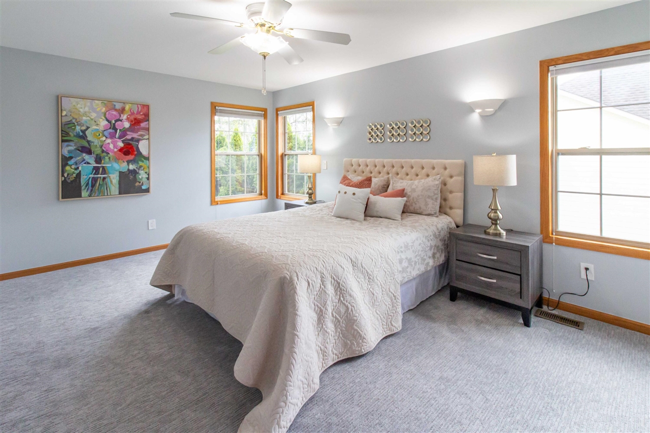 4101 Lake Forest Drive, Ann Arbor, MI, 48108-9678