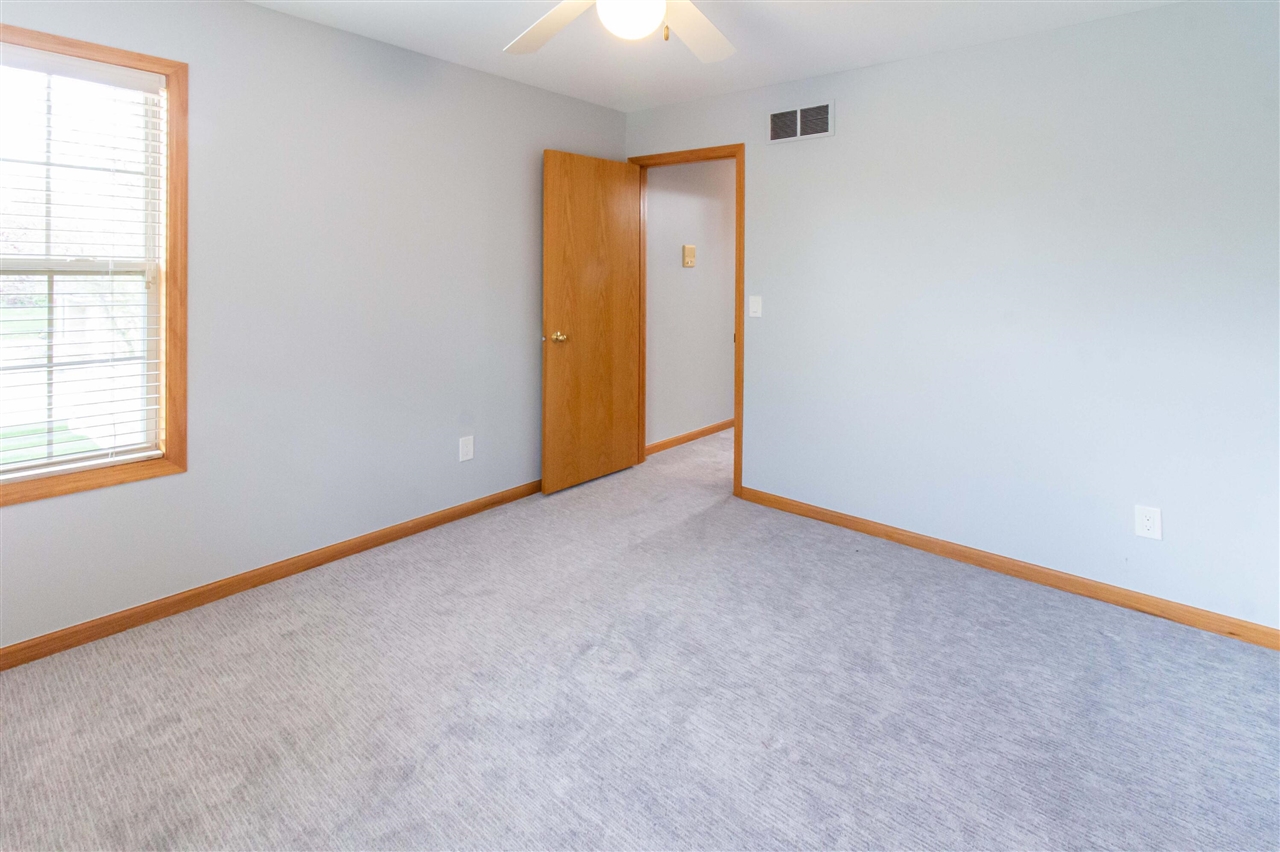 4101 Lake Forest Drive, Ann Arbor, MI, 48108-9678
