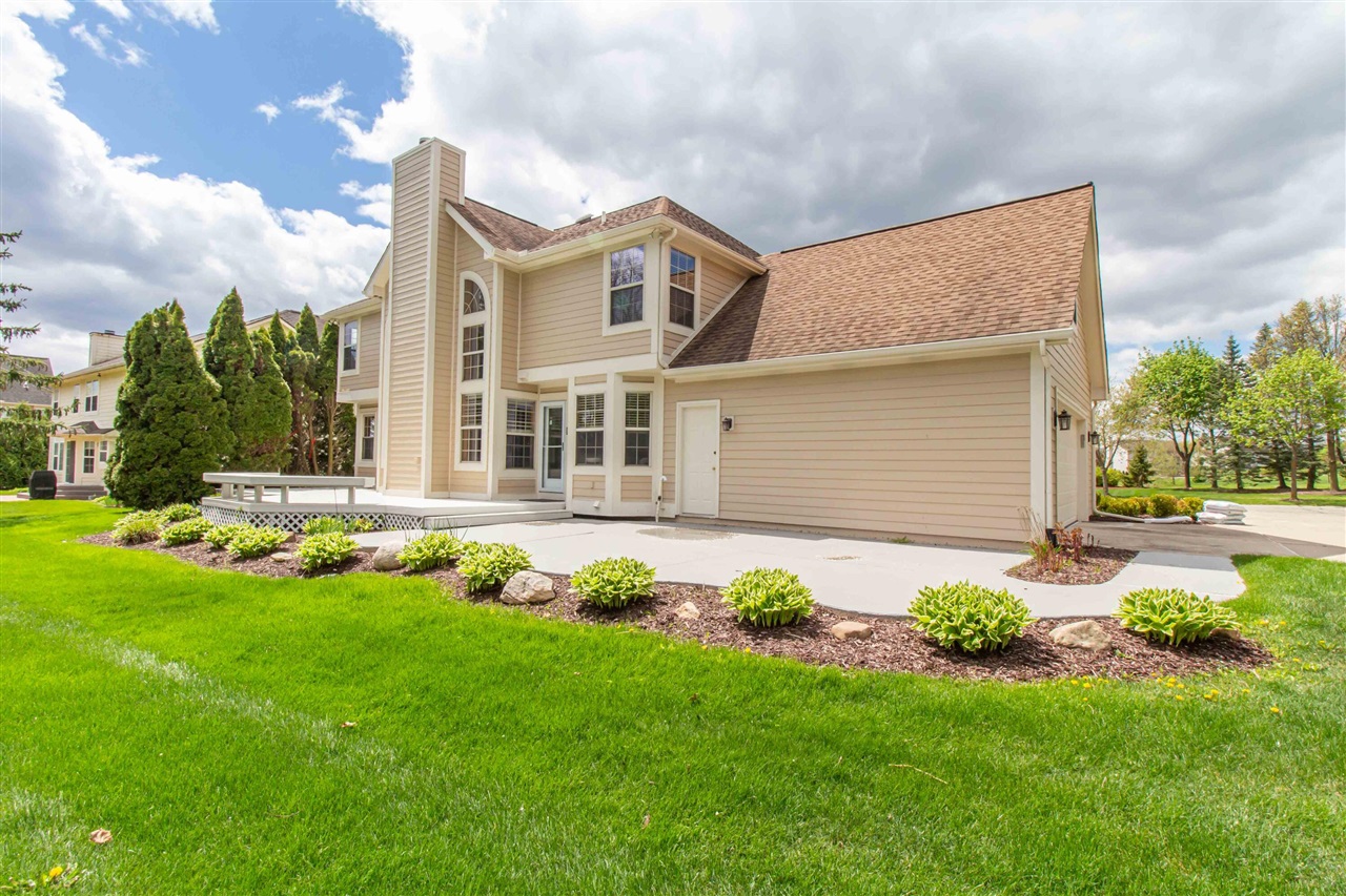 4101 Lake Forest Drive, Ann Arbor, MI, 48108-9678