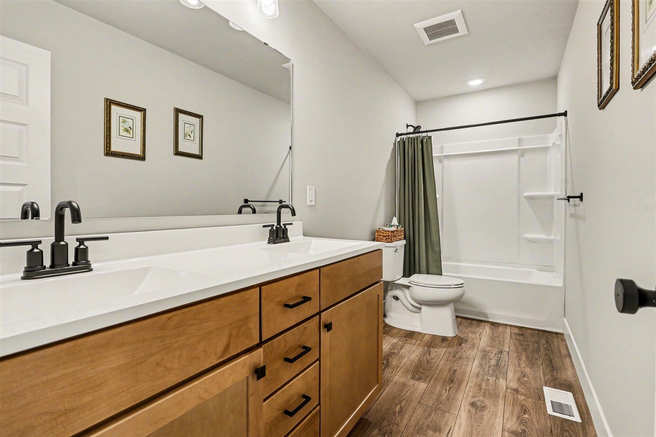 8396 W Sturtevant Avenue, Richland, MI, 49083-8541
