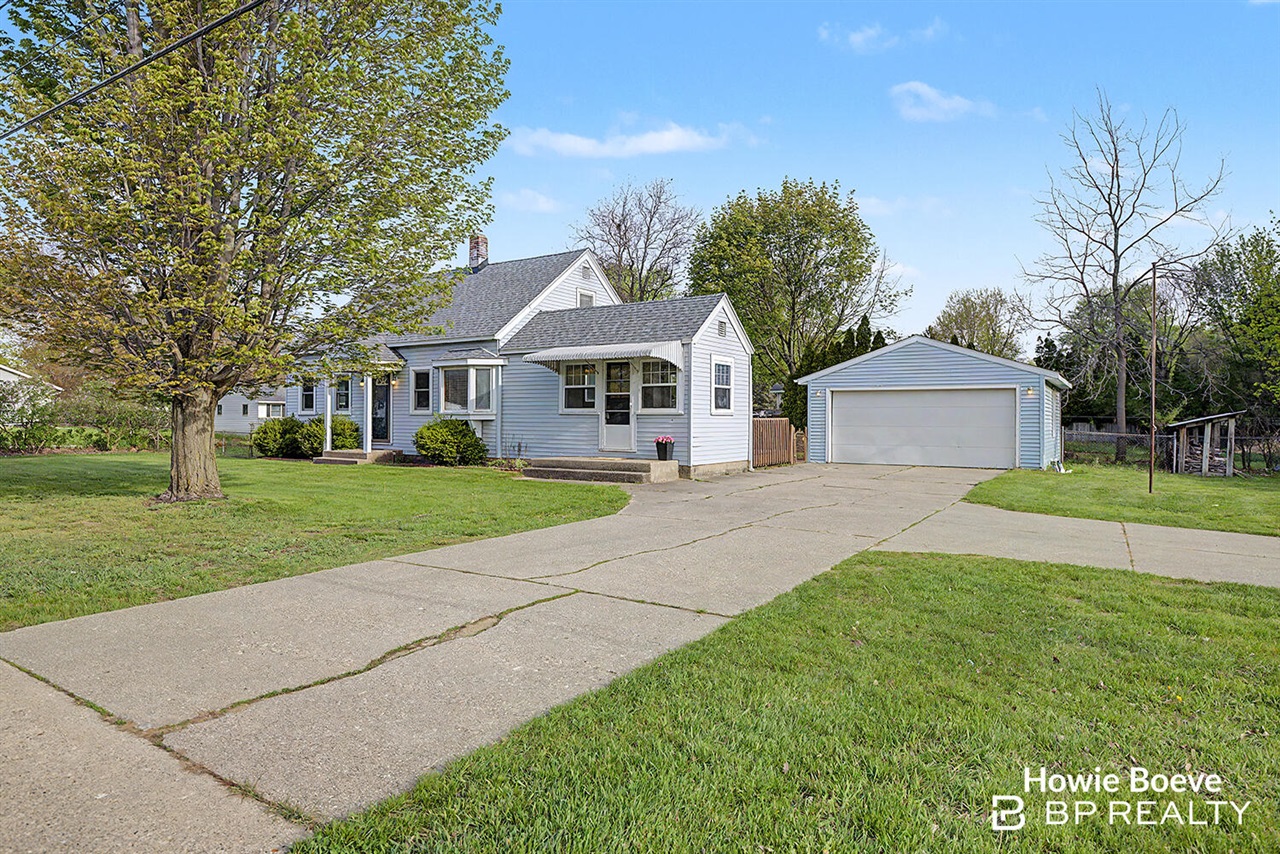 2225 Baldwin Street, Jenison, MI, 49428-8746