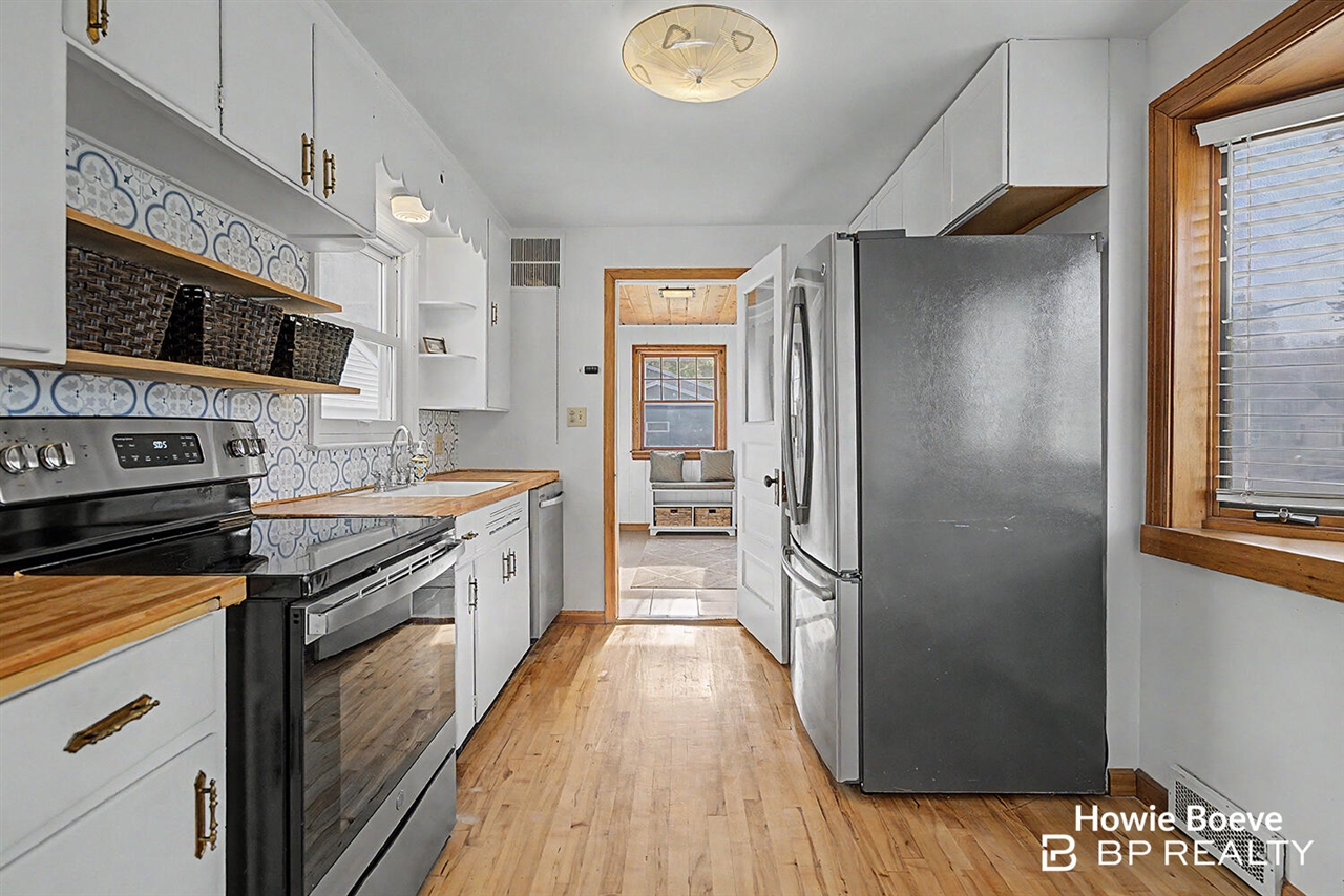 2225 Baldwin Street, Jenison, MI, 49428-8746
