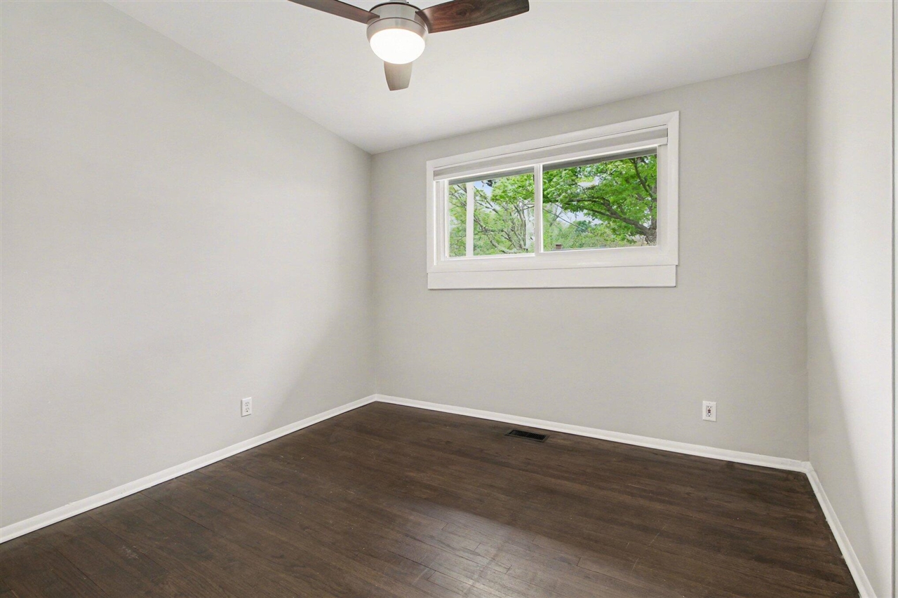 2702 Cranbrook Road, Ann Arbor, MI, 48104-6516