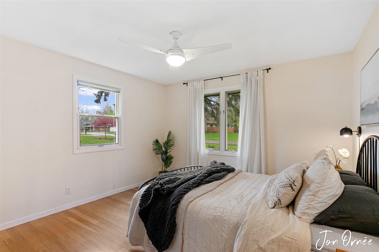 697 Morningside Drive, Holland, MI, 49423-9118
