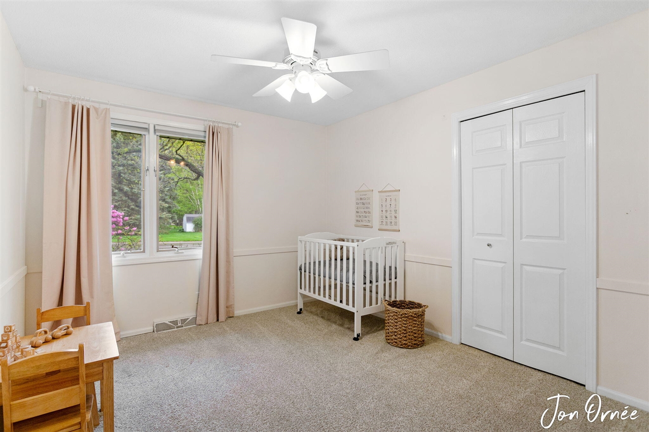 697 Morningside Drive, Holland, MI, 49423-9118