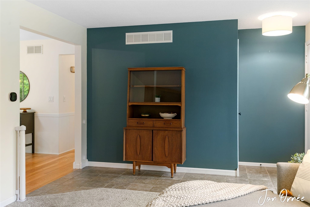 697 Morningside Drive, Holland, MI, 49423-9118