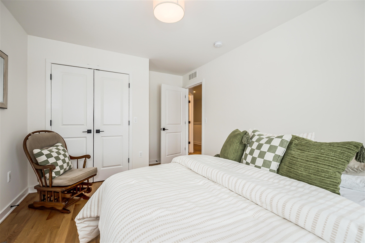 2292 Greenway Trail, Ann Arbor, MI, 48104