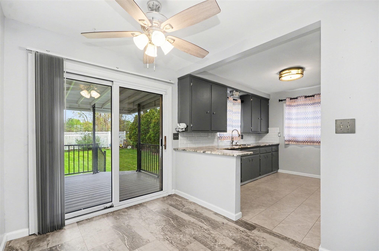 32517 Avondale Street, Westland, MI, 48186-8904