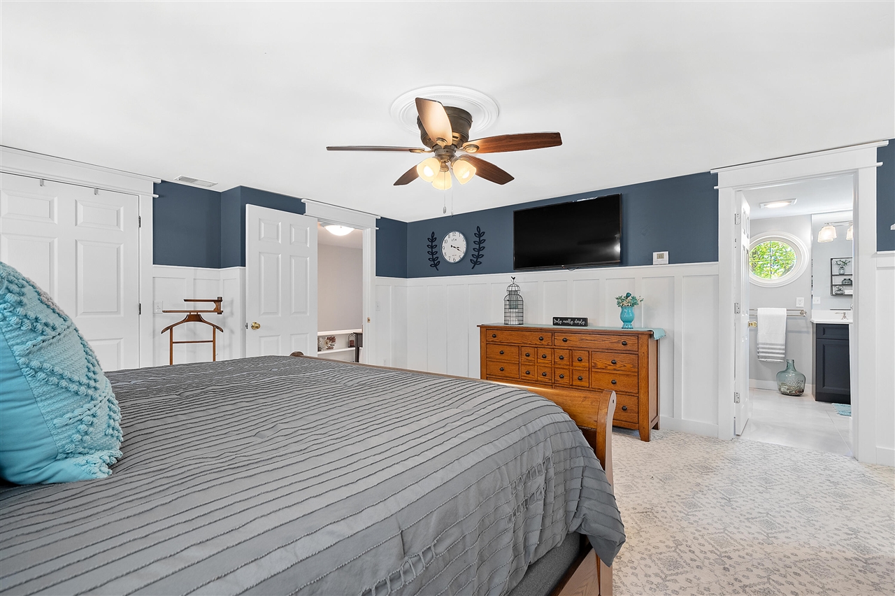 279 S Gull Lake Drive, Richland, MI, 49083