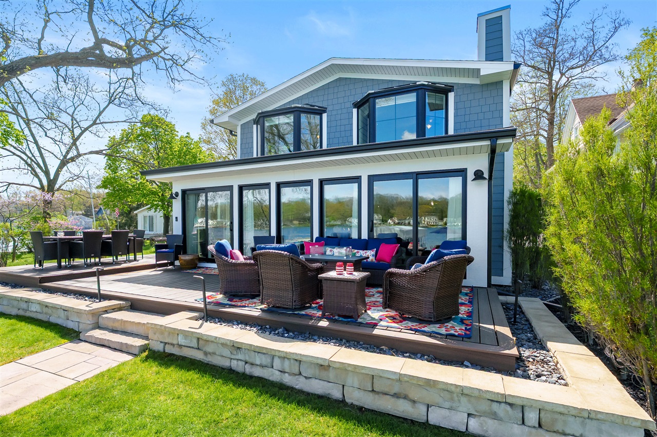 279 S Gull Lake Drive, Richland, MI, 49083