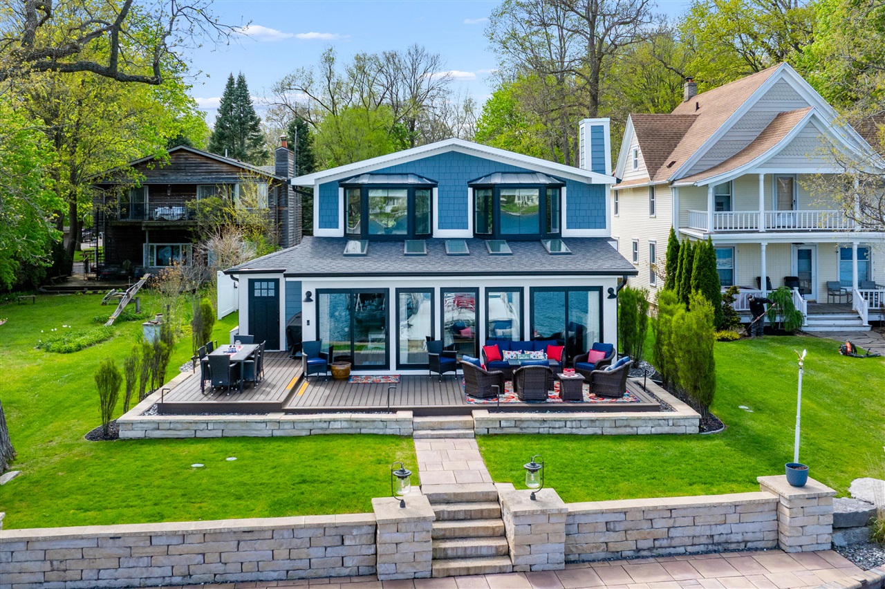 279 S Gull Lake Drive, Richland, MI, 49083