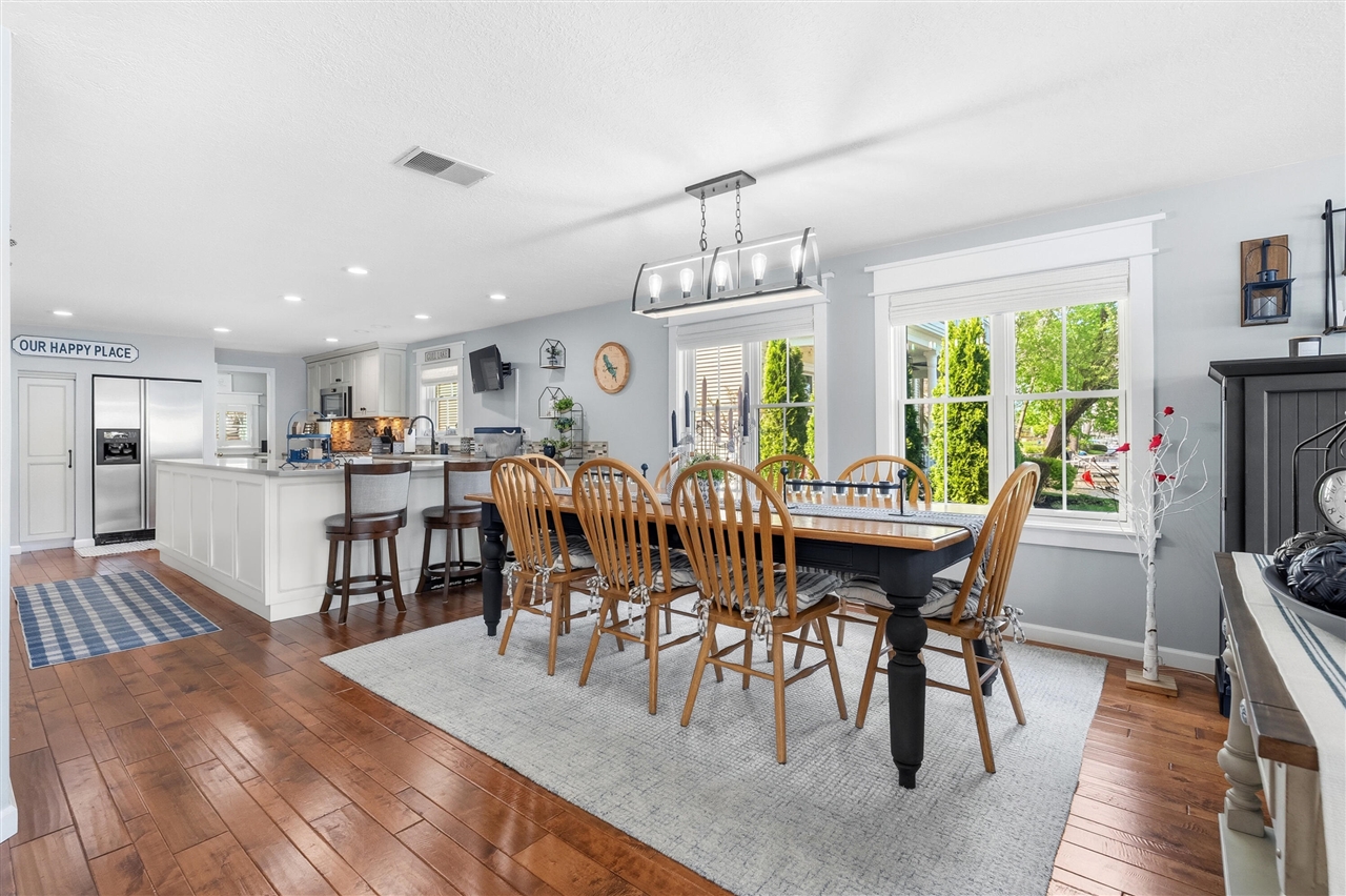 279 S Gull Lake Drive, Richland, MI, 49083