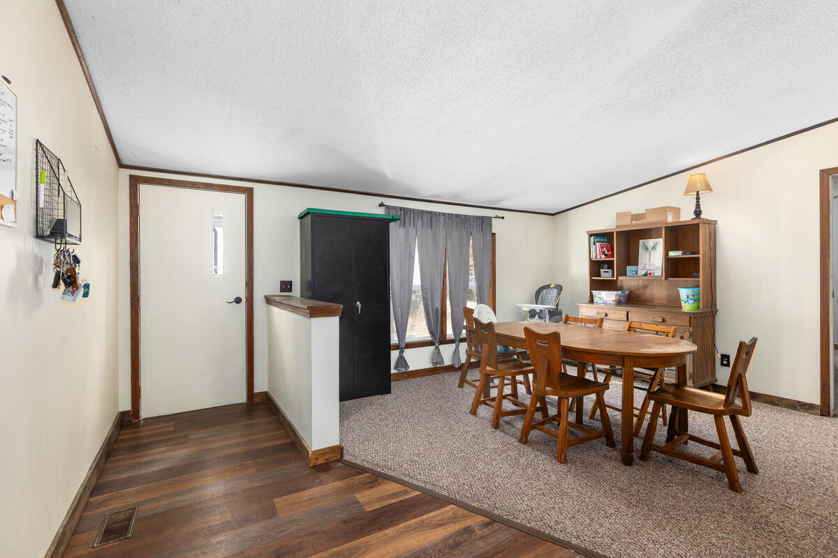 8233 Beech Avenue, Howard City, MI, 49329-9086