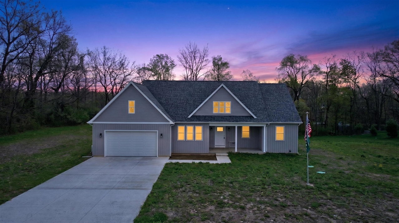 6313 Sweet Clover Hills Drive, Jonesville, MI, 49250-9123