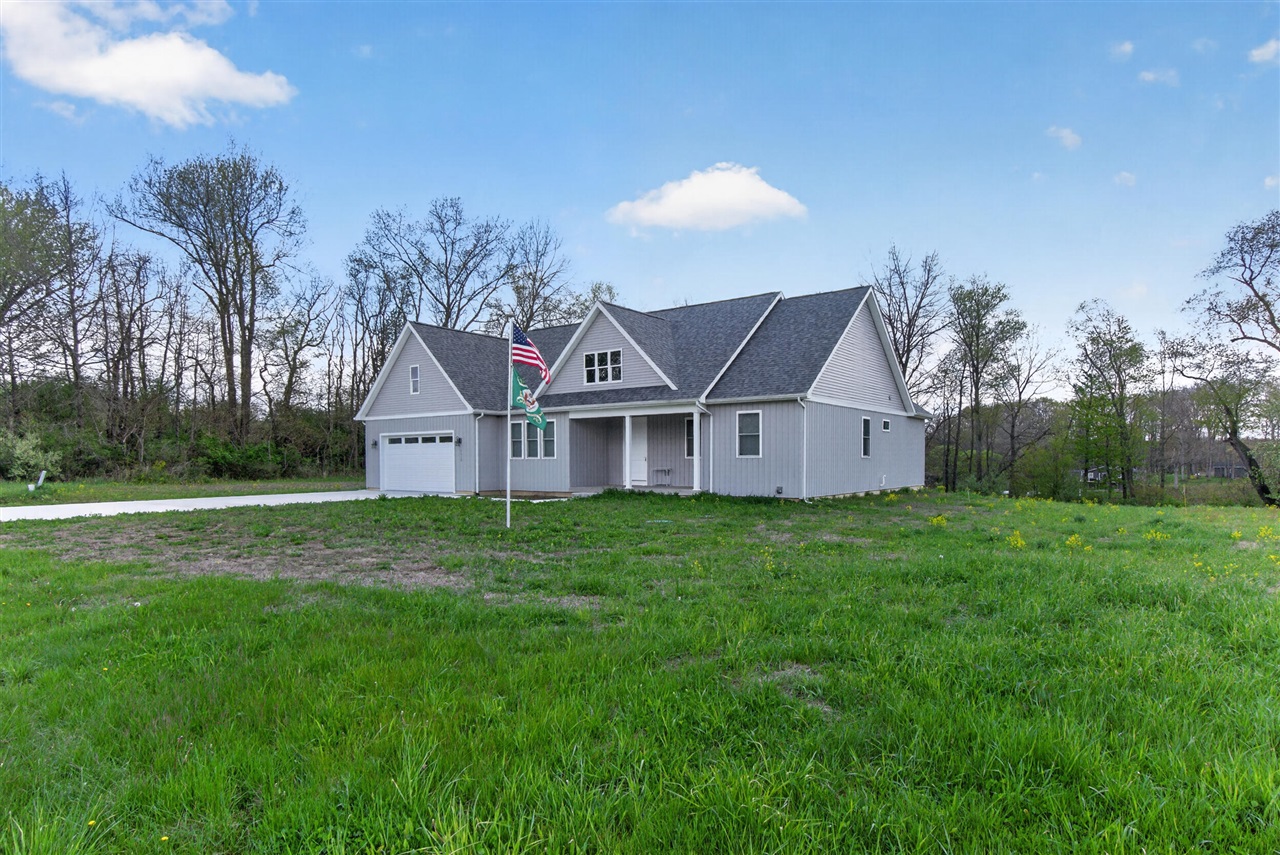 6313 Sweet Clover Hills Drive, Jonesville, MI, 49250-9123