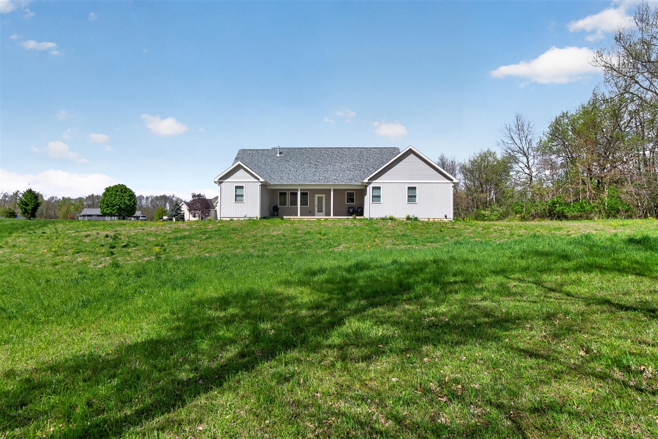 6313 Sweet Clover Hills Drive, Jonesville, MI, 49250-9123