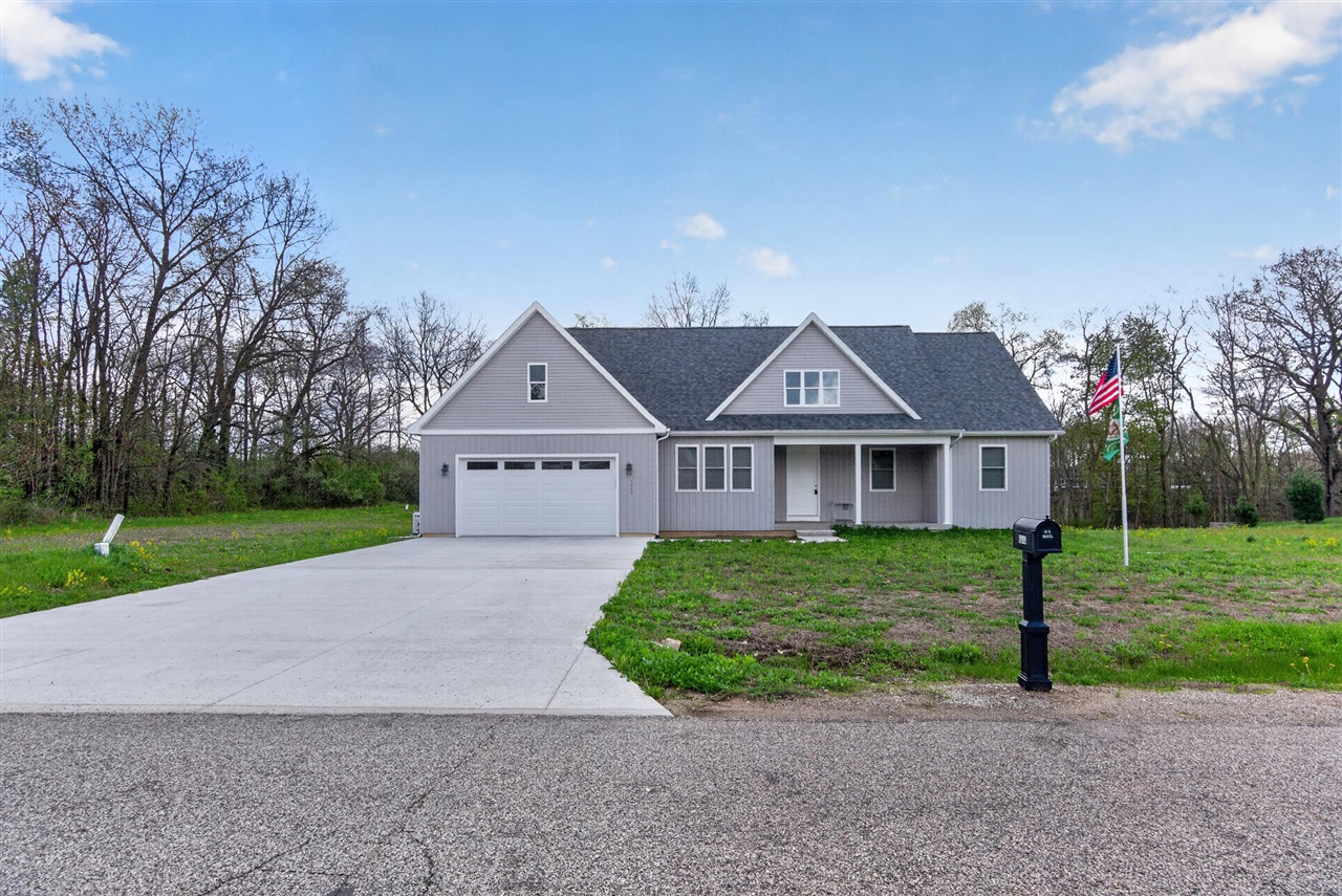 6313 Sweet Clover Hills Drive, Jonesville, MI, 49250-9123