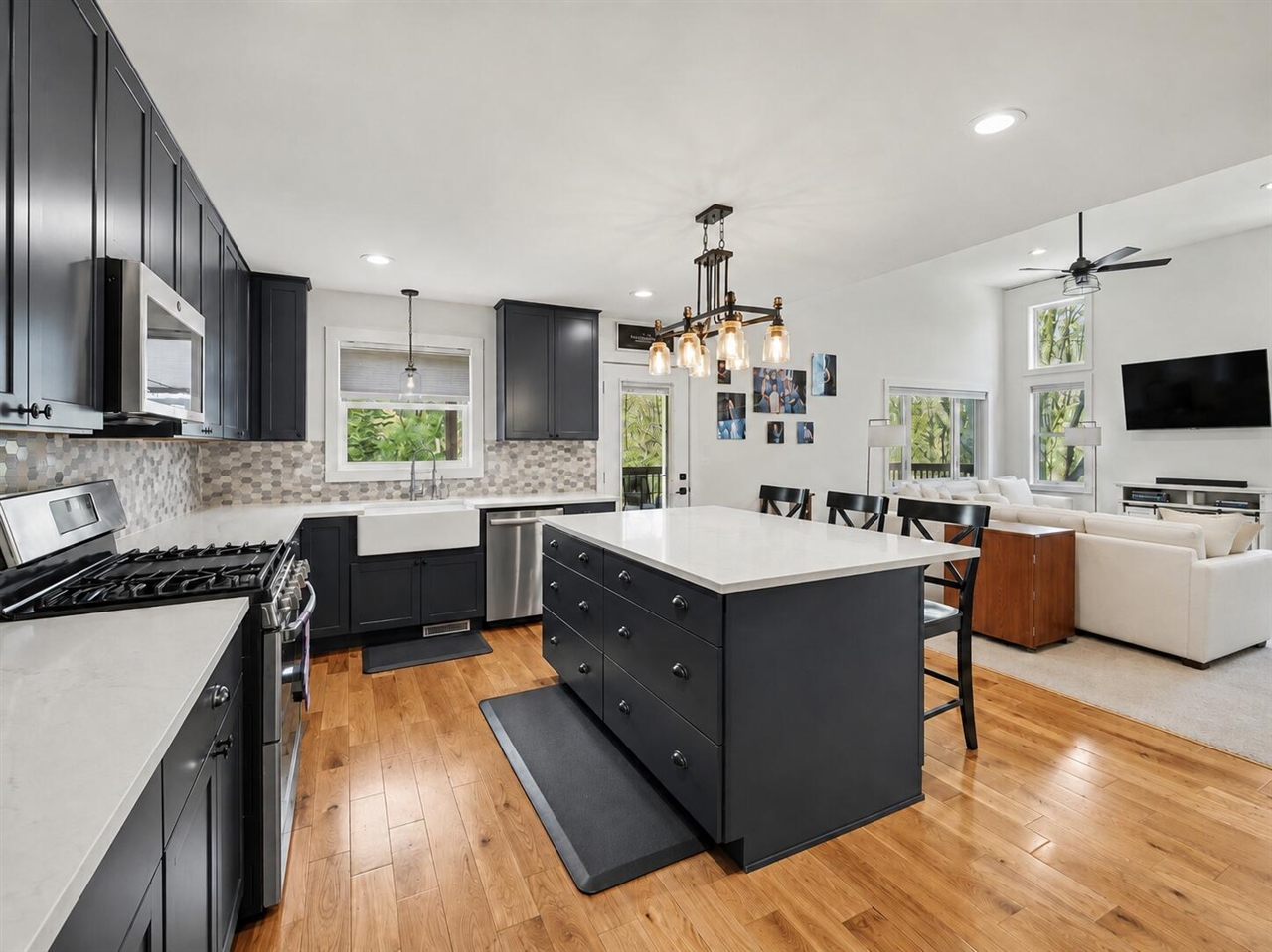 3rd image of 8300 Grand River Dr, Ada, MI 49301 | MLS# 70528955