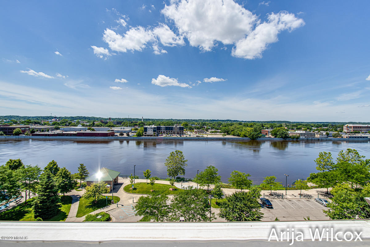 940 Monroe Avenue UNIT&nbsp;531, Grand Rapids, MI, 49503-1489