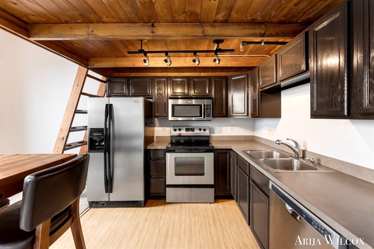 940 Monroe Avenue UNIT&nbsp;531, Grand Rapids, MI, 49503-1489