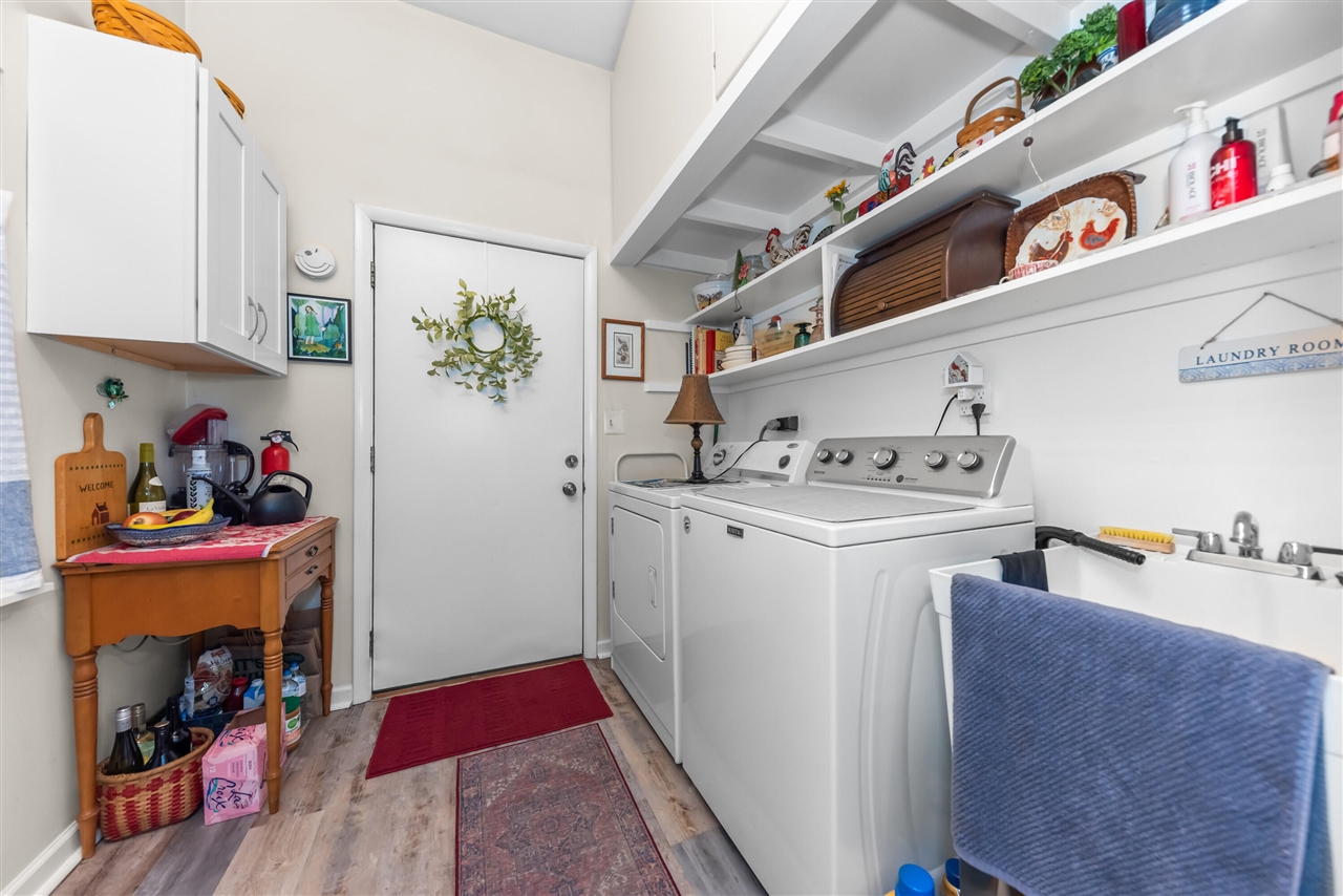 618 Watersedge Drive, Ann Arbor, MI, 48105-2515