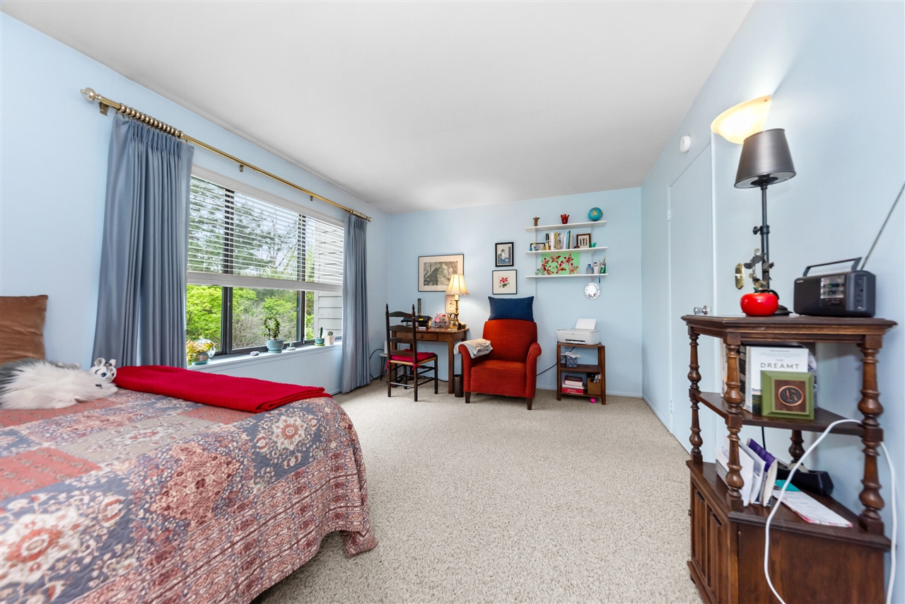 618 Watersedge Drive, Ann Arbor, MI, 48105-2515