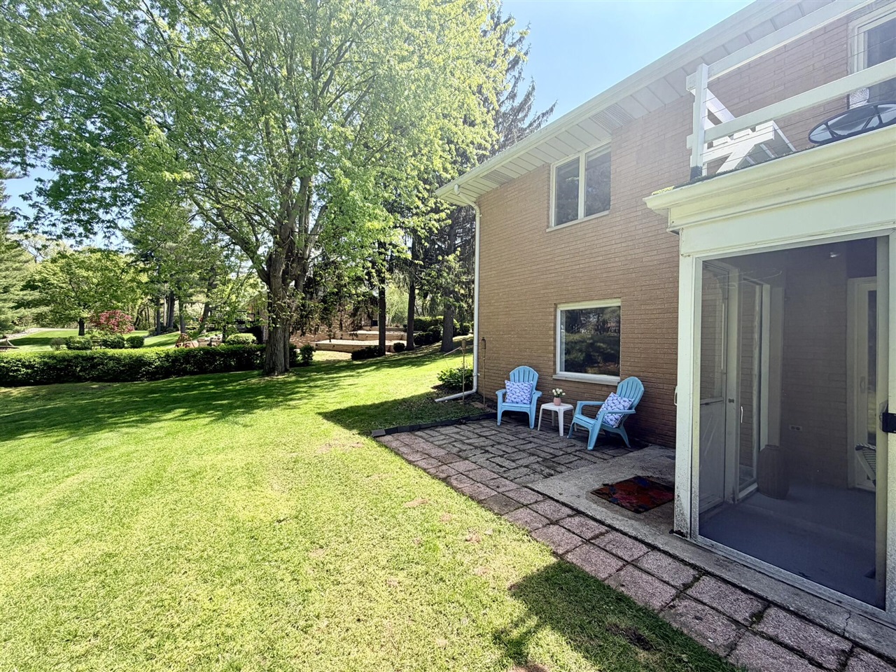 1339 W Marquette Woods Road, Saint Joseph, MI, 49085-9772